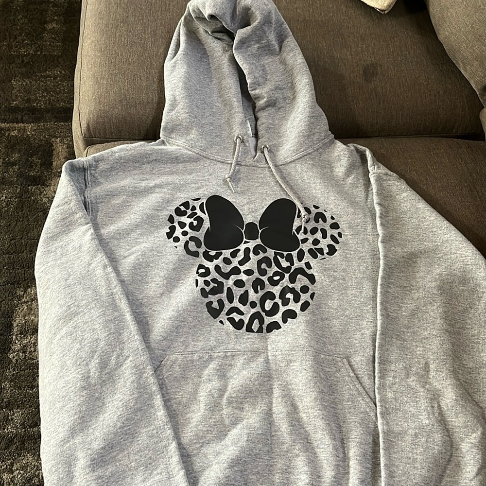 Disney Minnie Mouse print sweater